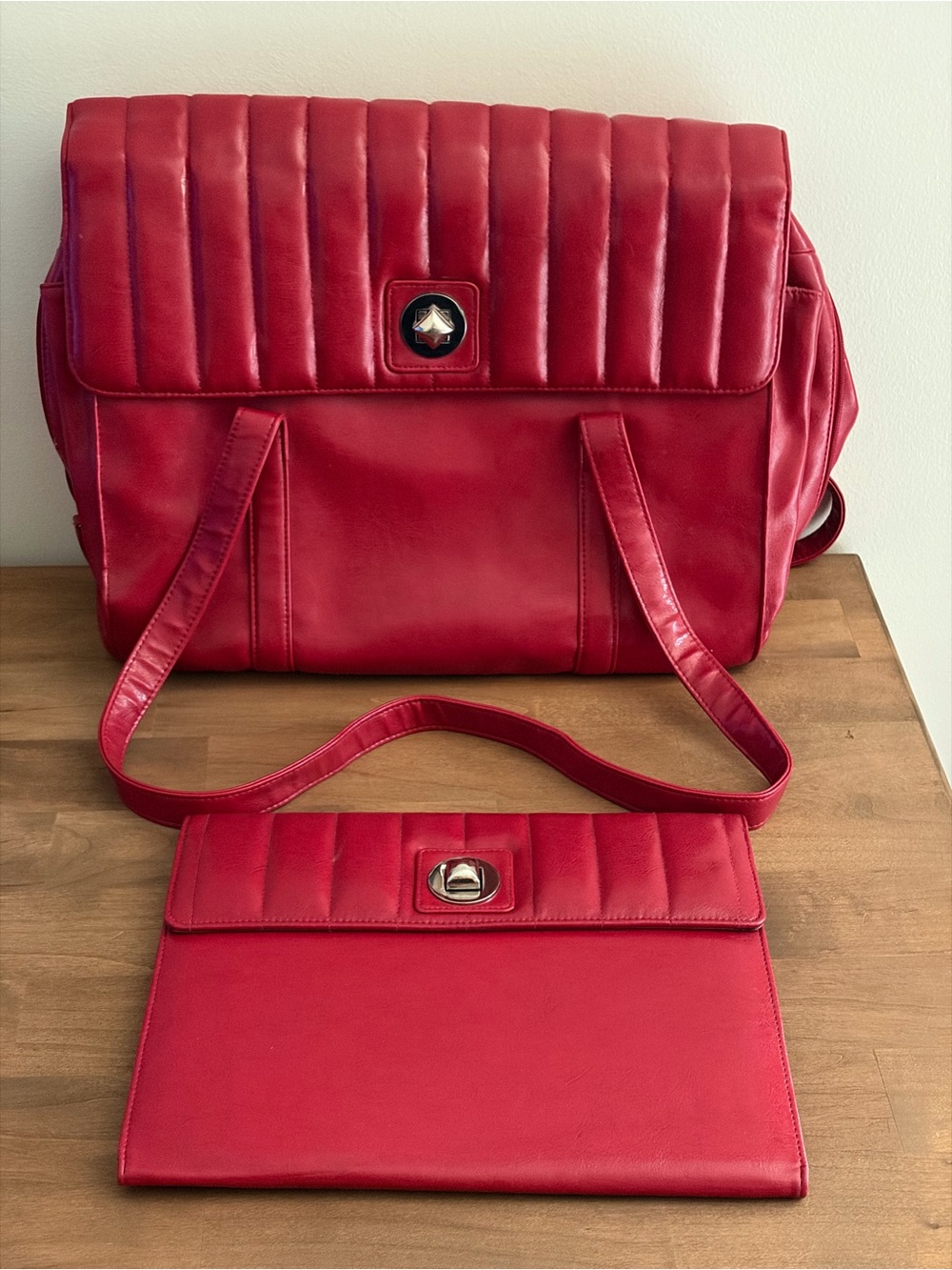 Buxton Red Quilted Flap Laptop Work Tote Bag & Matching Folio Turnlock 2pc Set
